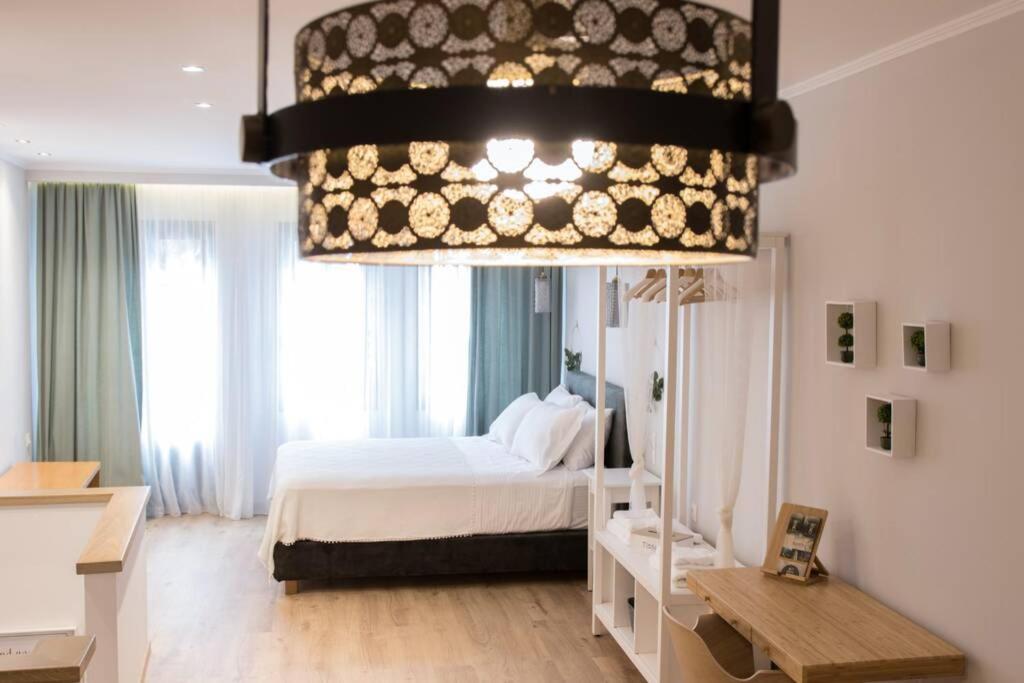 Isidorou Suite Ксанти Екстериор снимка